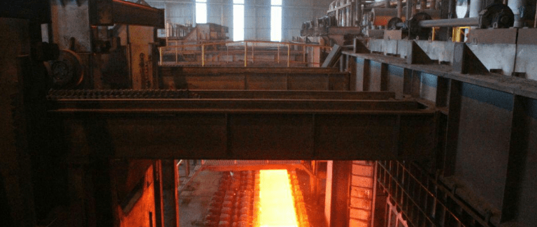 خط تولید نورد گرم در مجتمع فولاد گیلان